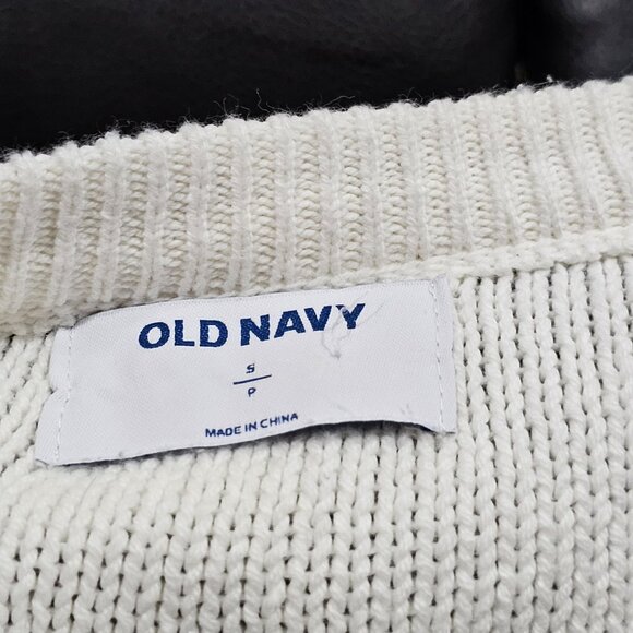 Old Navy - Picture 5 of 5